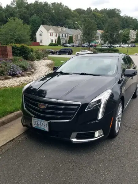 Cadillac Escalade 1